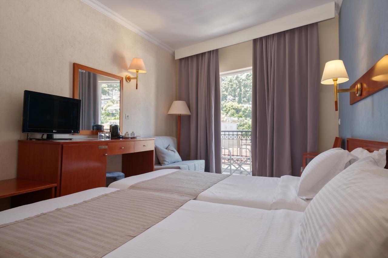 Palatino Hotel Zakynthos Town Ngoại thất bức ảnh